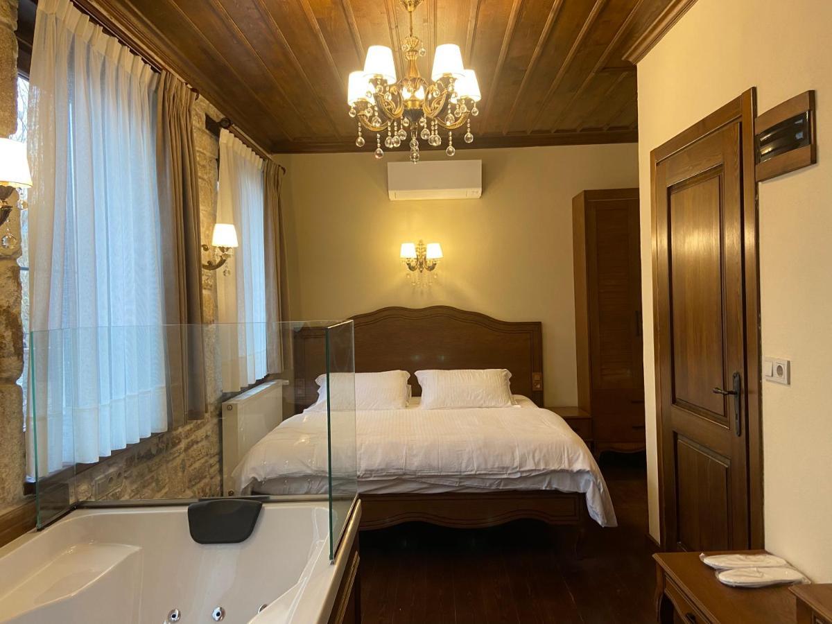 Dionysos 1789 Boutique Hotel Foca Exterior photo