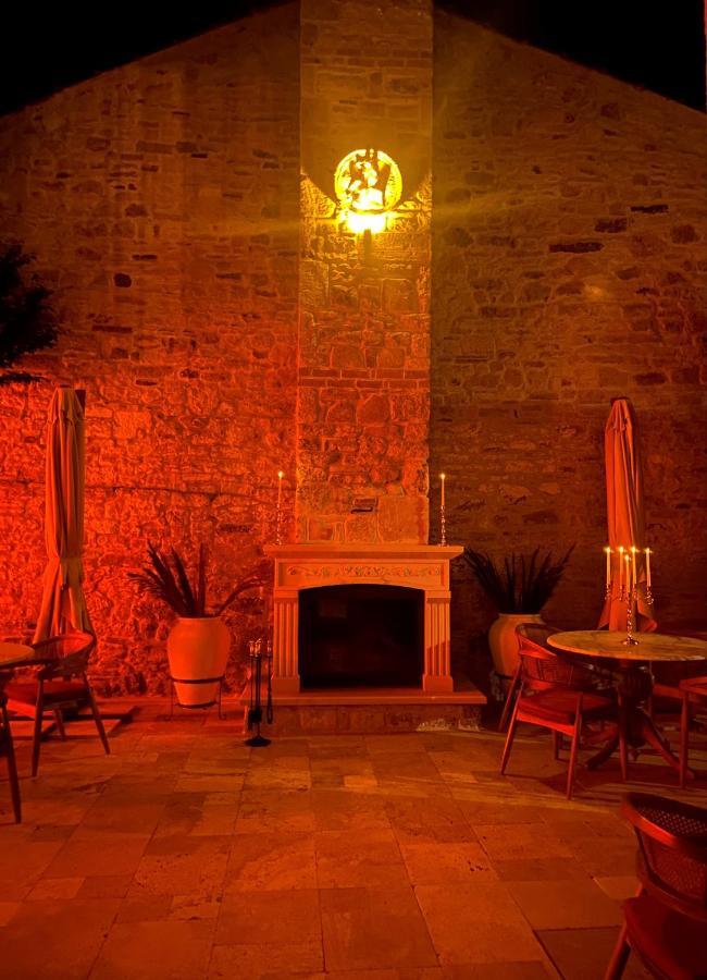 Dionysos 1789 Boutique Hotel Foca Exterior photo