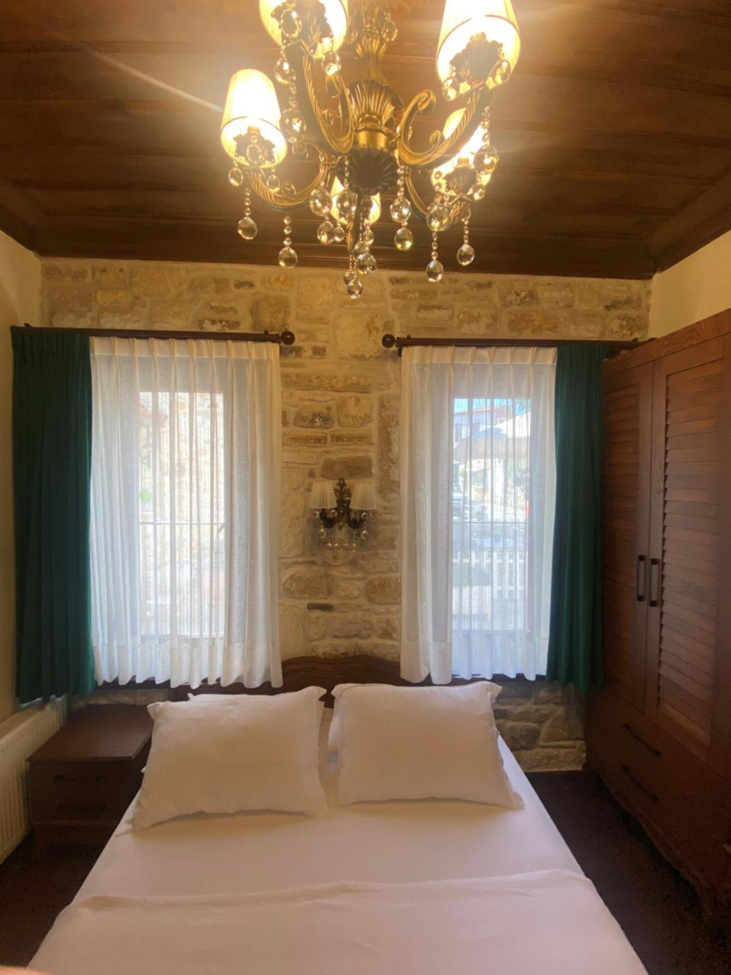 Dionysos 1789 Boutique Hotel Foca Exterior photo